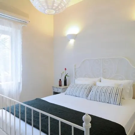 Semesterbostad Anelina Paxos Residences Gaios